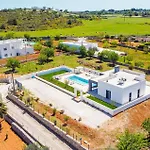 Villa La Corte Bianca By Ostuni